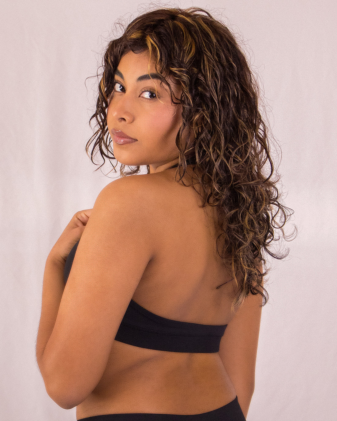 EMPRESS HALTER TOP